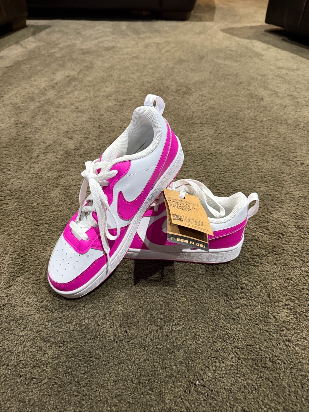 Nike Kids' Low-Top Sneakers - White & Hot Pink Sz 7Y